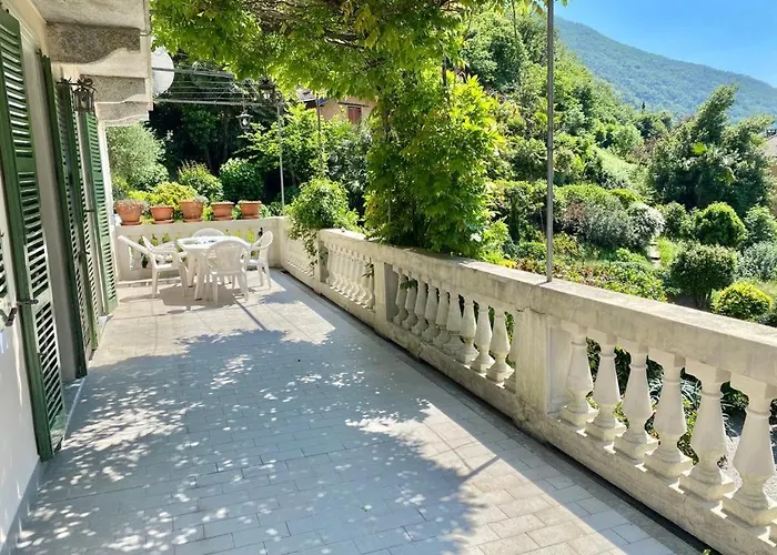 Casa L'arbi Villa Pino Lago Maggiore