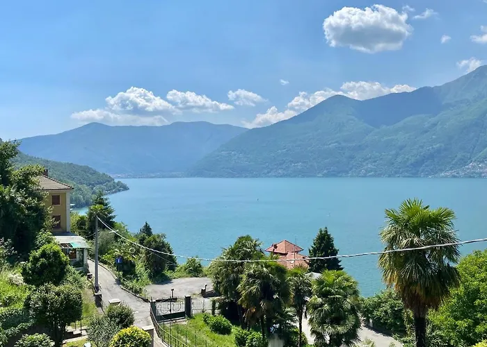 Casa L'arbi Villa Pino Lago Maggiore