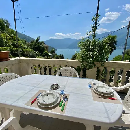 Willa Casa L'arbi *