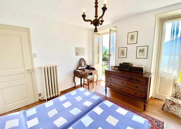 Villa Casa L'arbi Pino Lago Maggiore